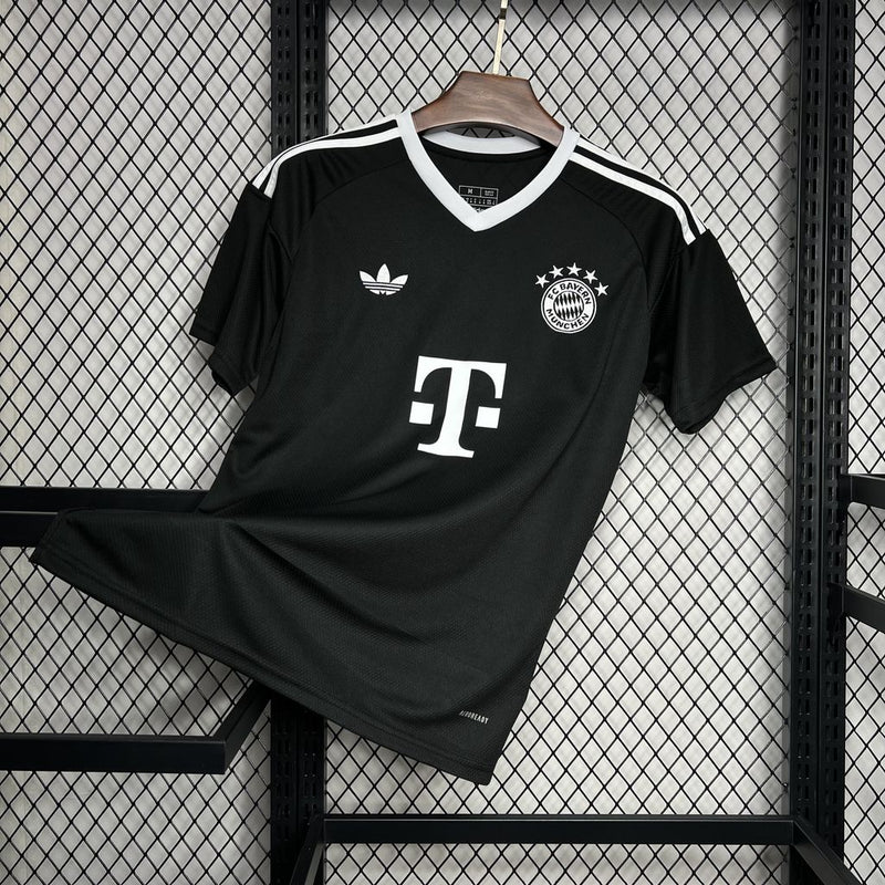 CAMISA DO BAYERN MUNICHE 24/25 PRETO TREINO