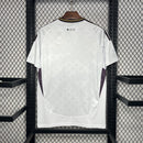CAMISA DO REAL MADRID 24/25 BRANCO EDIÇÃO ESPECIAL